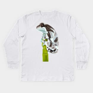 Milk Frog on Grass Stalk Kids Long Sleeve T-Shirt